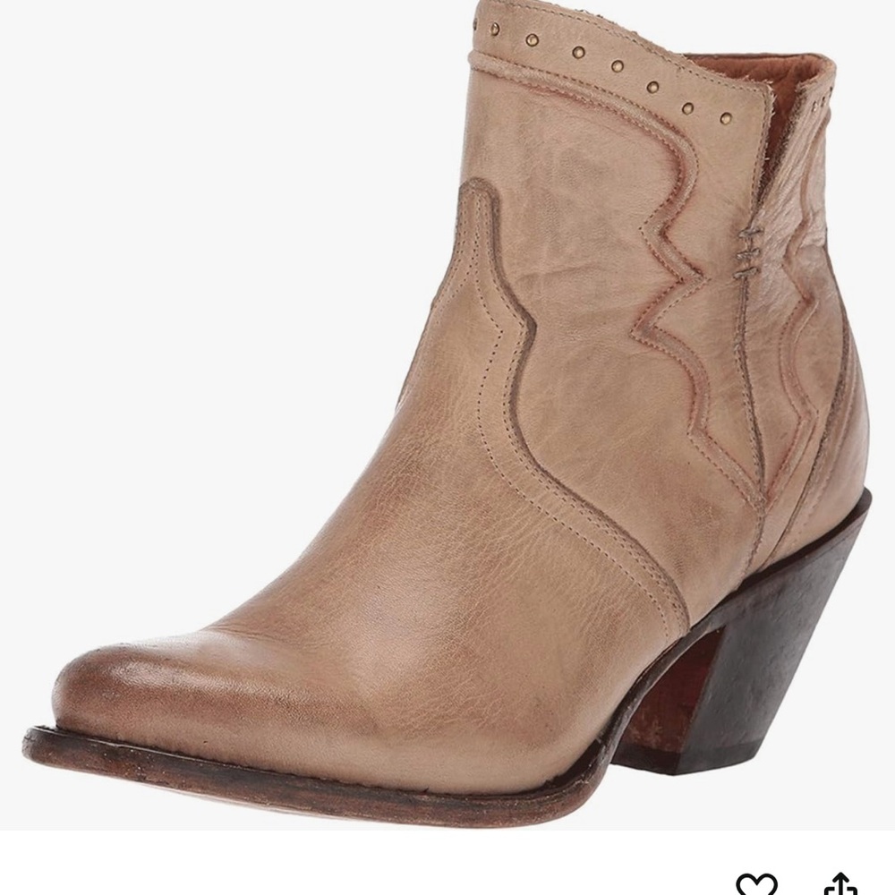 NWOB Lucchese Tan Western Ankle Karla Booties, NWOB. Size 8.5